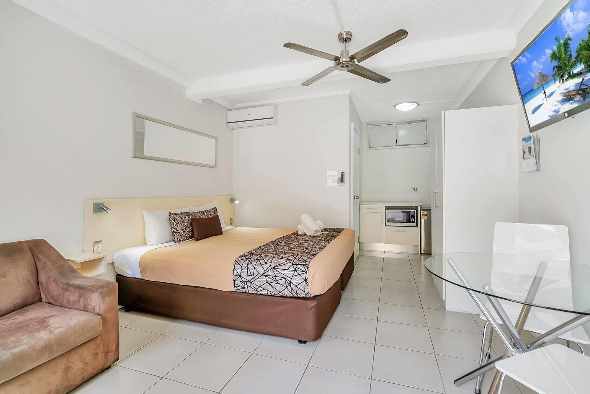 Surf Beach Motel Coffs Кофс-Гарбор Екстер'єр фото